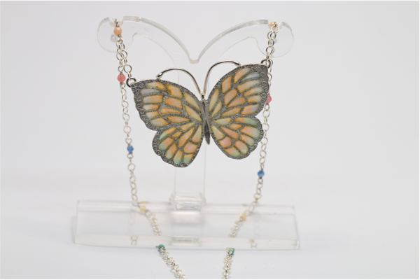 COLLAR MARIPOSA VITRAL